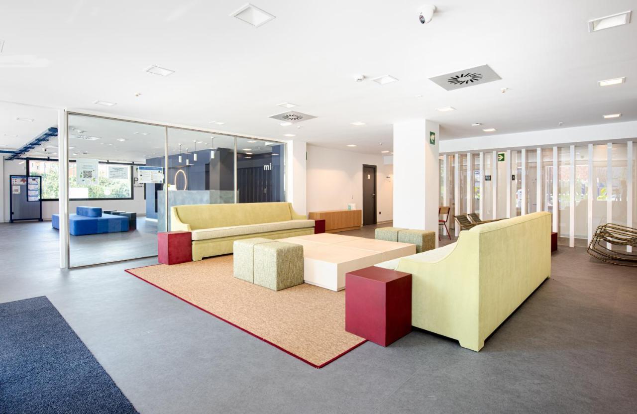 Residencia Universitaria Micampus Oviedo La Gruta Экстерьер фото